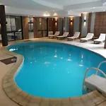 Dream 207 - Sleeps 4 *