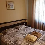 Dream 207 - Sleeps 4 شقة *