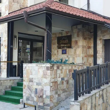 Dream 207 - Sleeps 4 Apartment