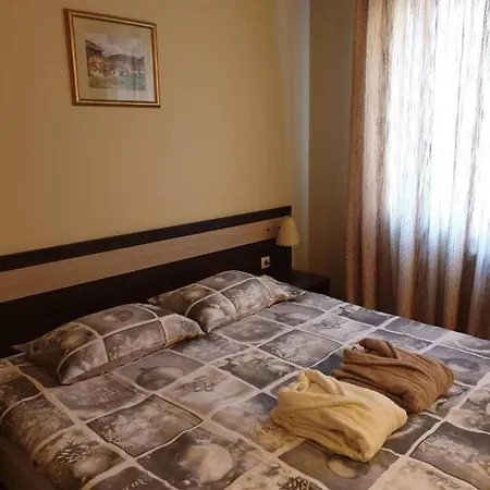 Dream 207 - Sleeps 4 Apartment *